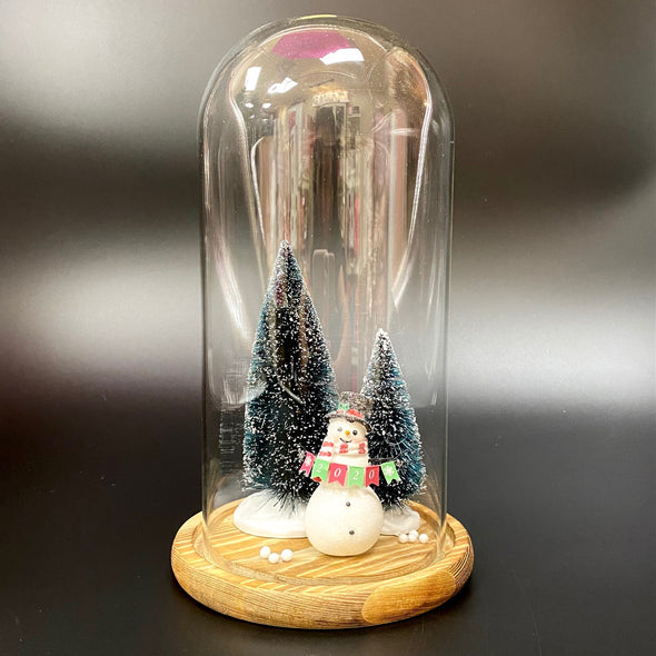 GLASS DOMED WINTER SCENE W/ SNOWMAN AND TREES