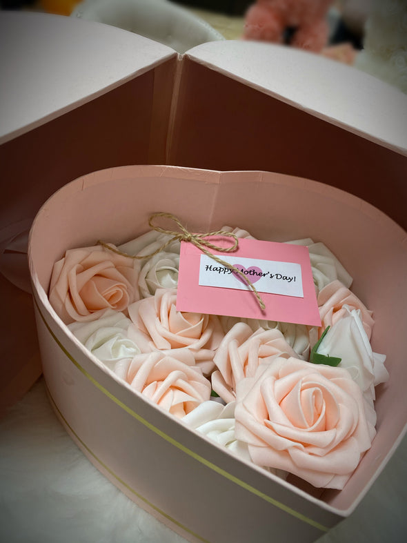 PINK HEART SHAPED BOX WITH ROSES