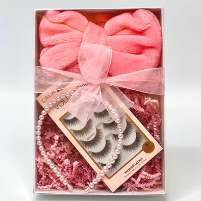 LASHES LOOK GREAT GIFT BOX