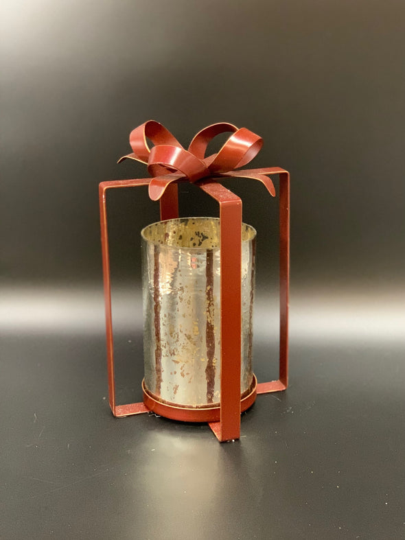 CHRISTMAS LANTERN IN BROWN W/ GLASS CANDLE HOLDER